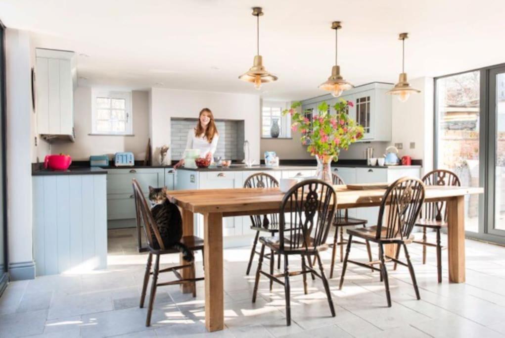 Chestnut Cottage, New Forest, Village Holiday home